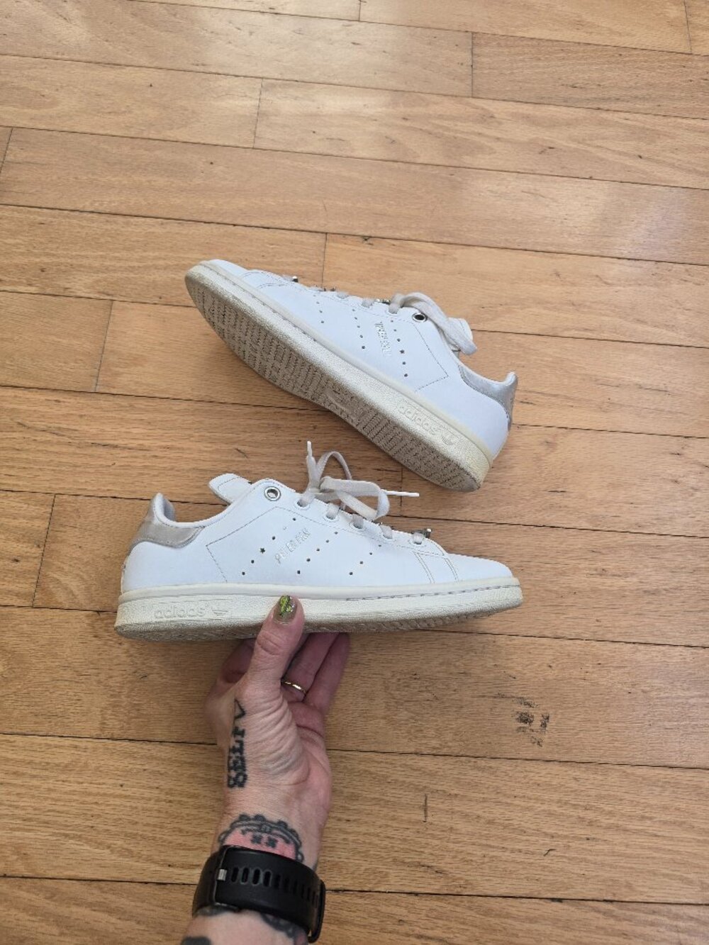 Disney x Adidas | Stan Smith Tinker Bell & Peter Pan white sneakers | Kids 3.5